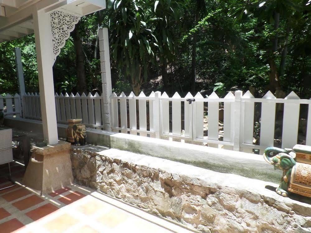 Westbury Residence Pattaya Exterior photo